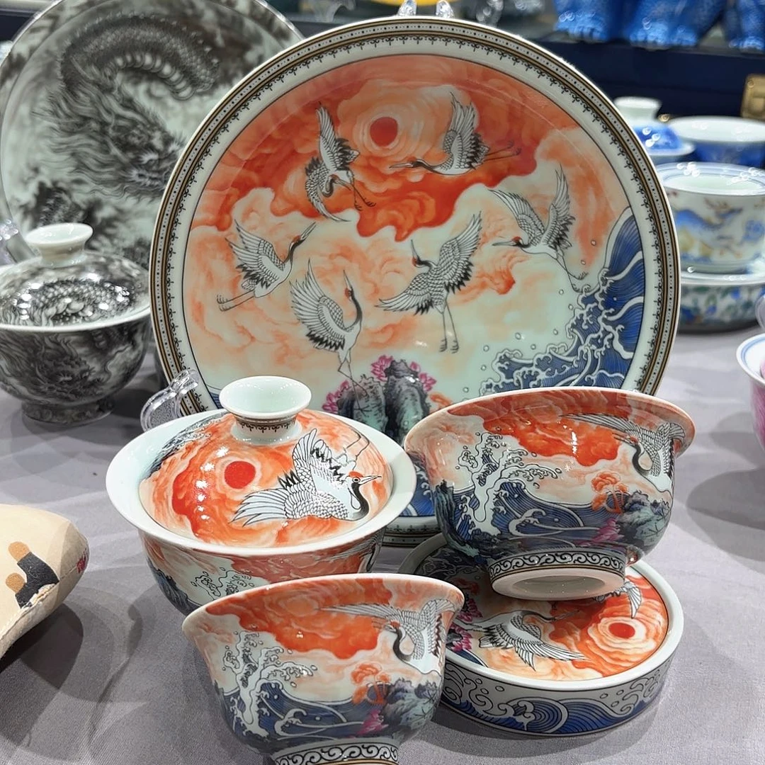 瓷片景德镇瓷器精品陈列