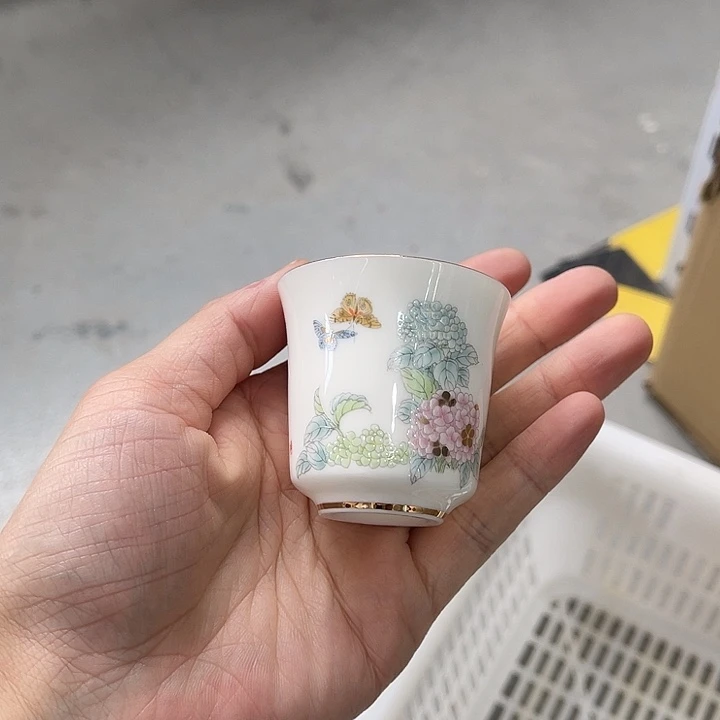 福利待遇多多哦哦哦