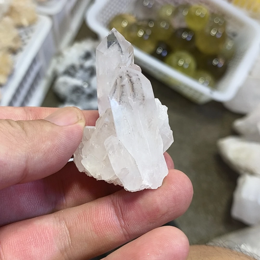 水晶珠宝半成品未镶嵌秋****)