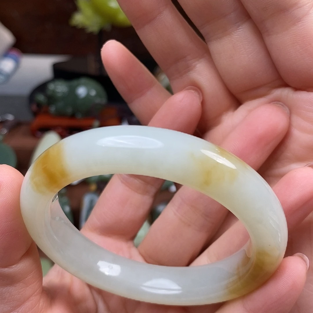 风***～和田玉未镶嵌手镯