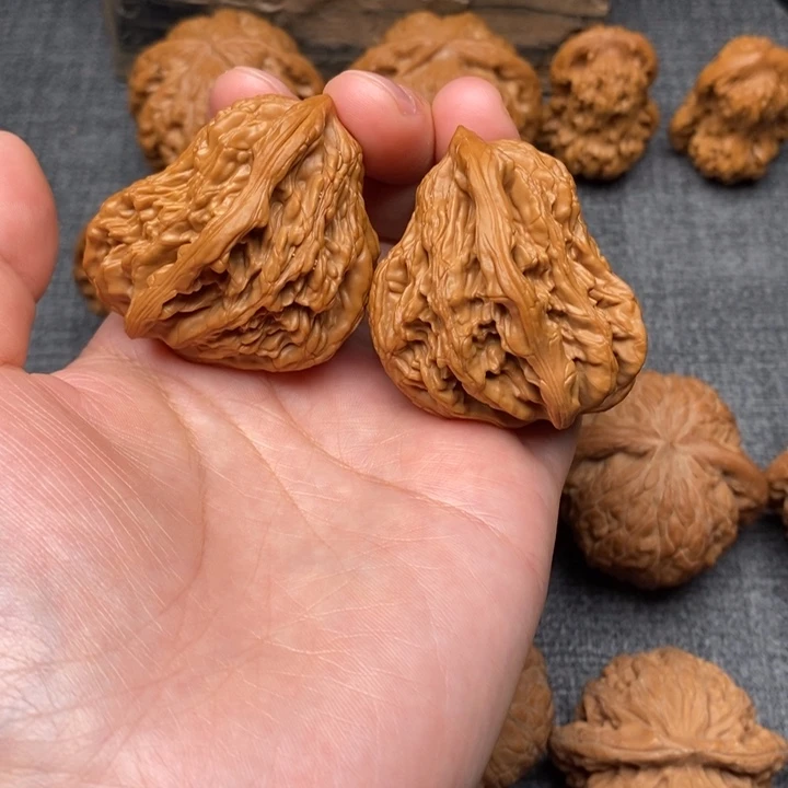 发****吊坠文玩核桃发哥34小鸟