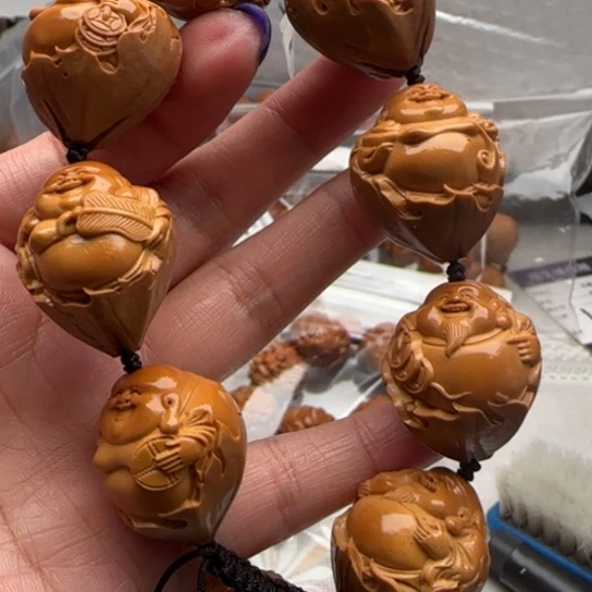 手串橄榄核橄榄雕饰以