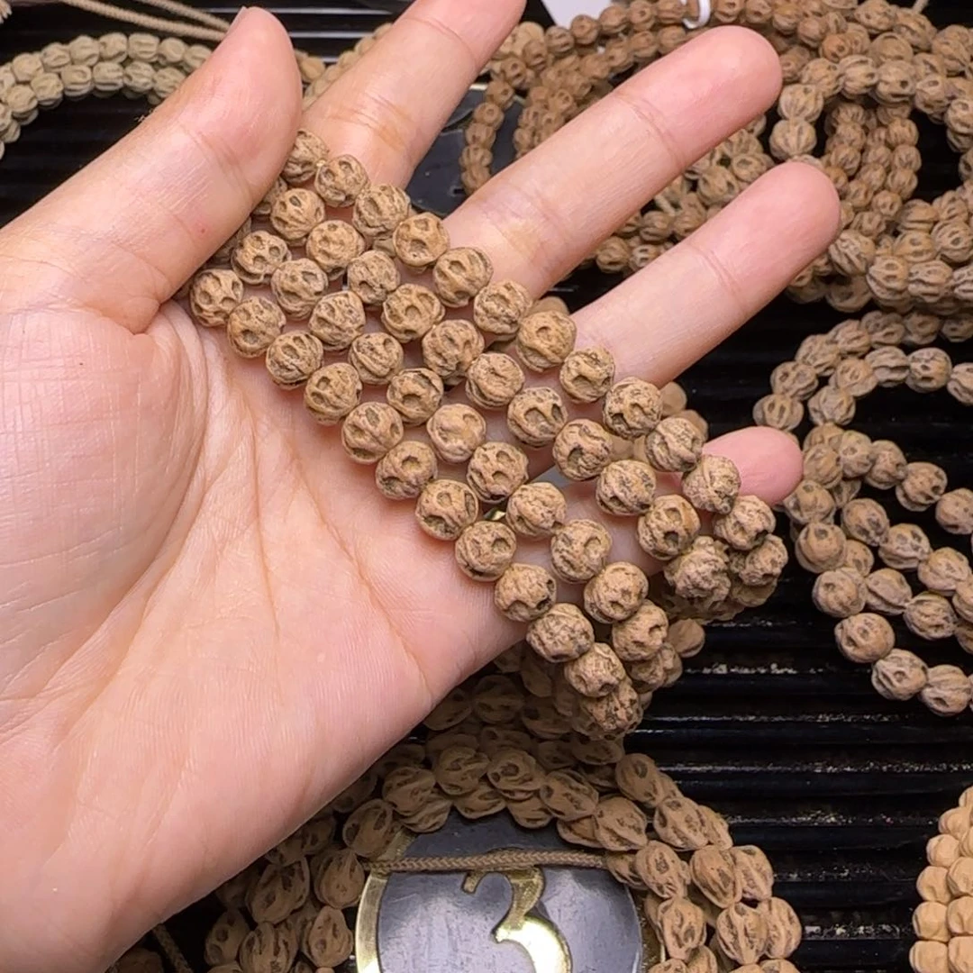 柏香籽/百香籽手串大*仔