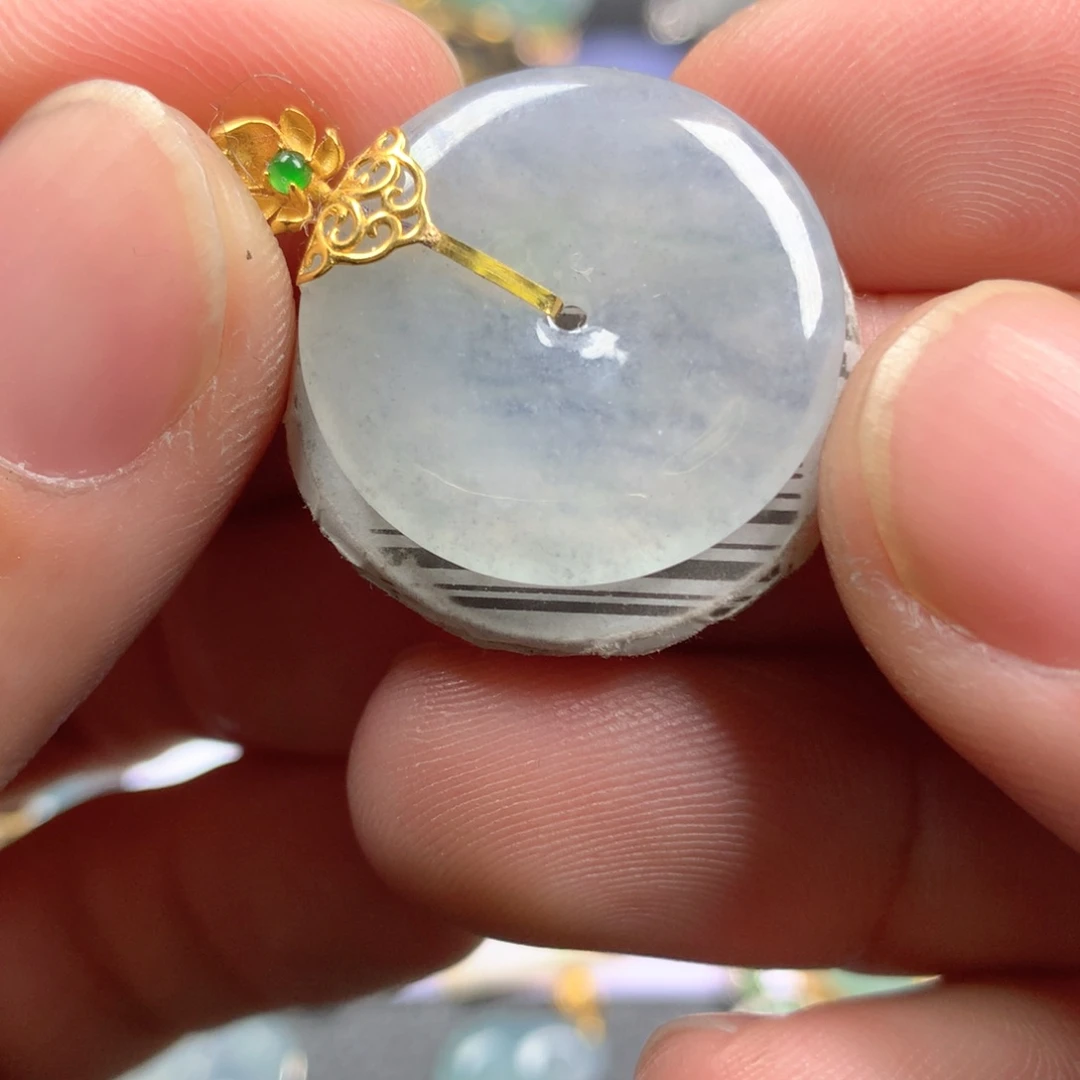 【闪购商品】翡翠颈饰18K金镶嵌翡翠