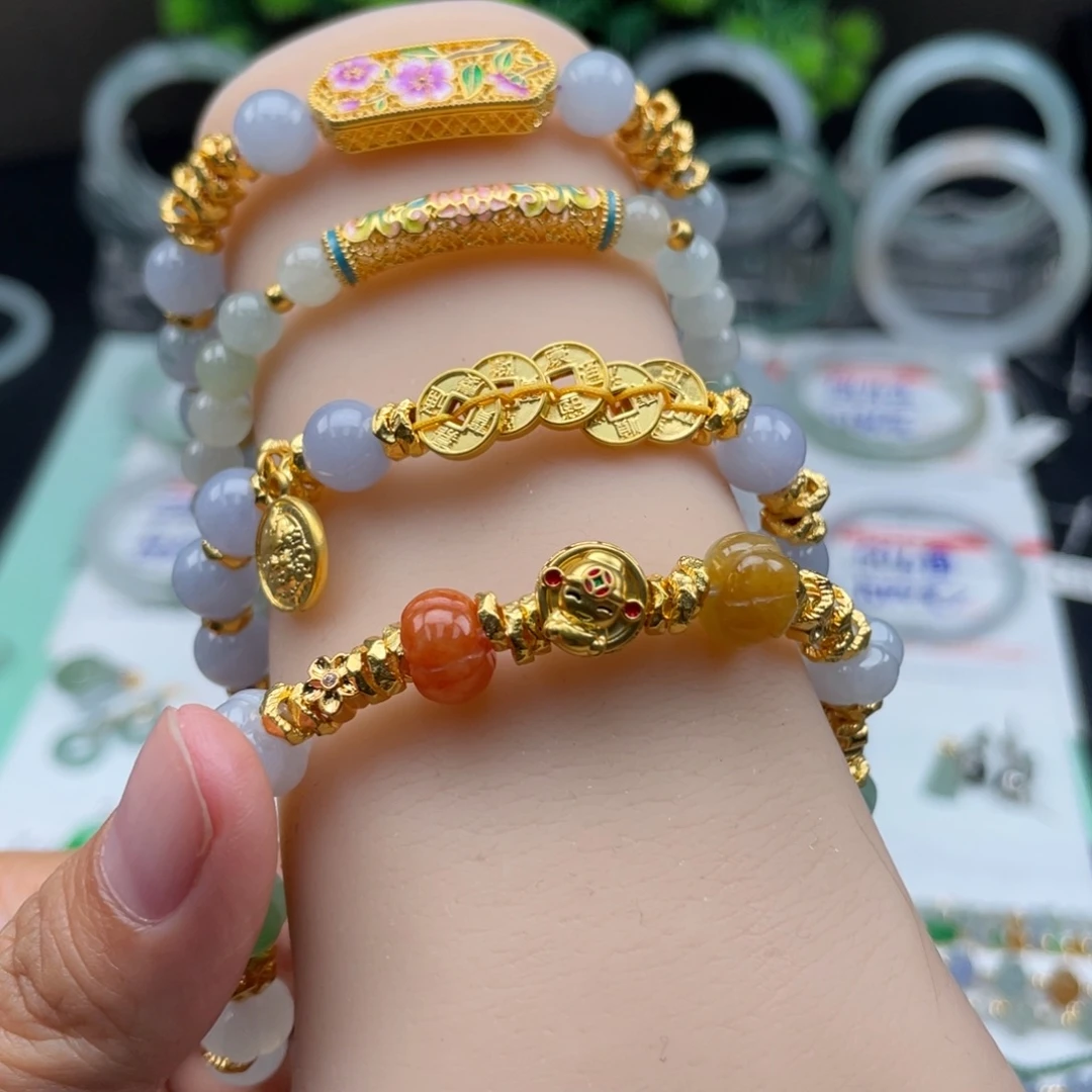 翡翠足金镶嵌手链