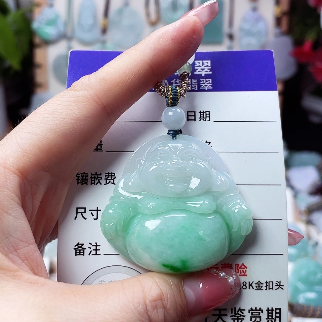 翡翠未镶嵌颈饰佛公23