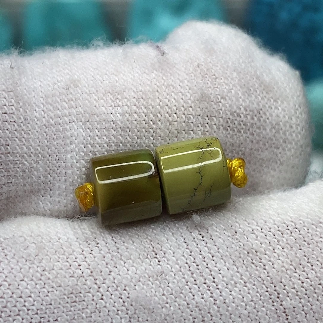 未镶嵌绿松石天然原矿 带武汉地大证书