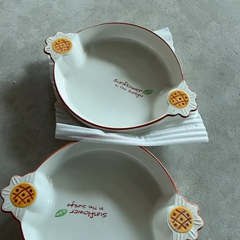 微瑕，不能明火，口径20高3，2个