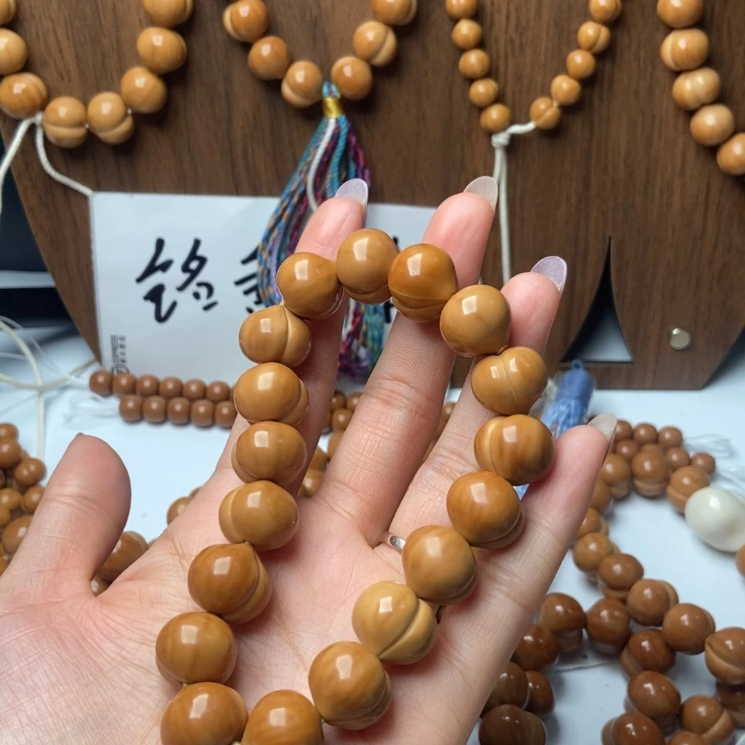 手串猴头核桃l****l