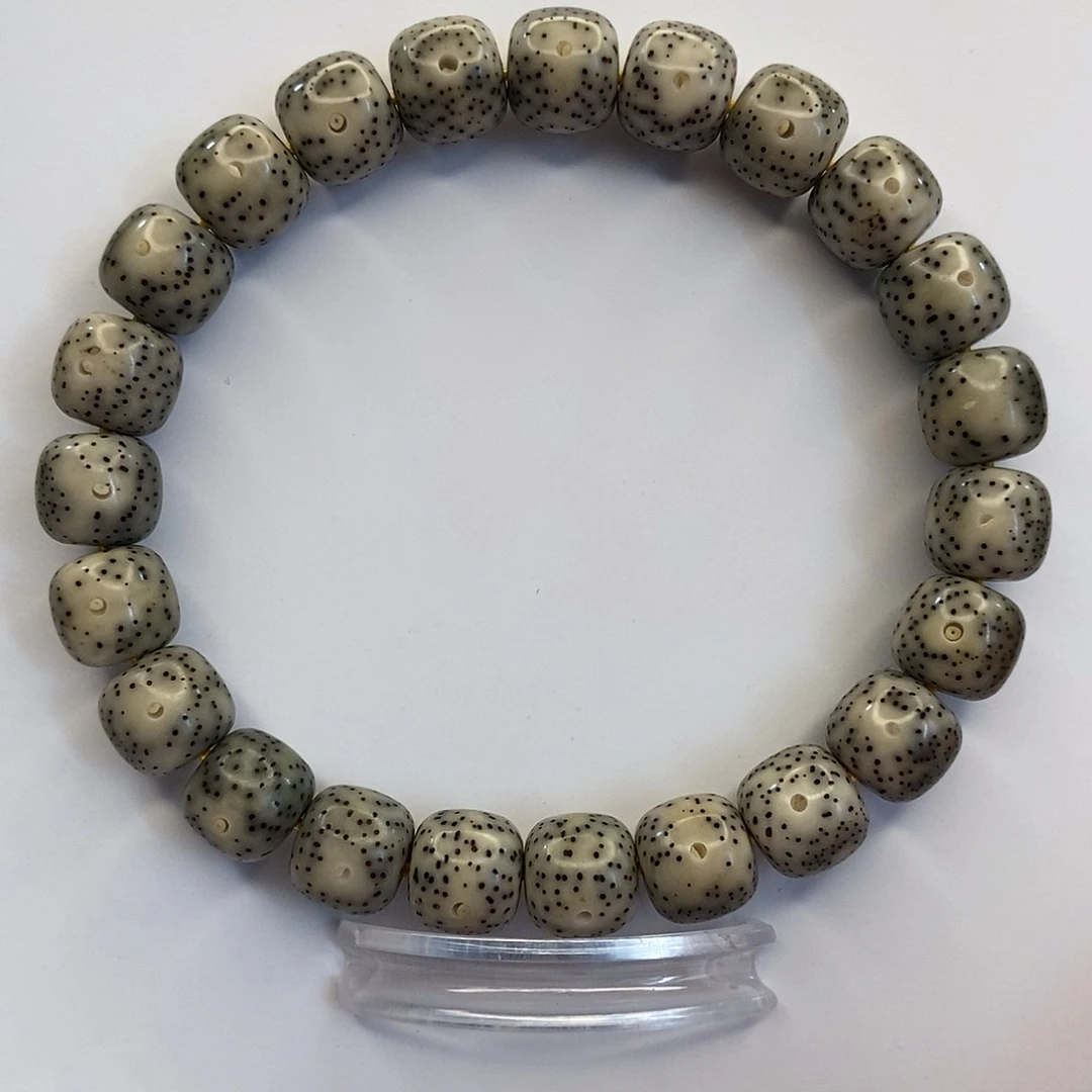 星月菩提手串绿幽灵