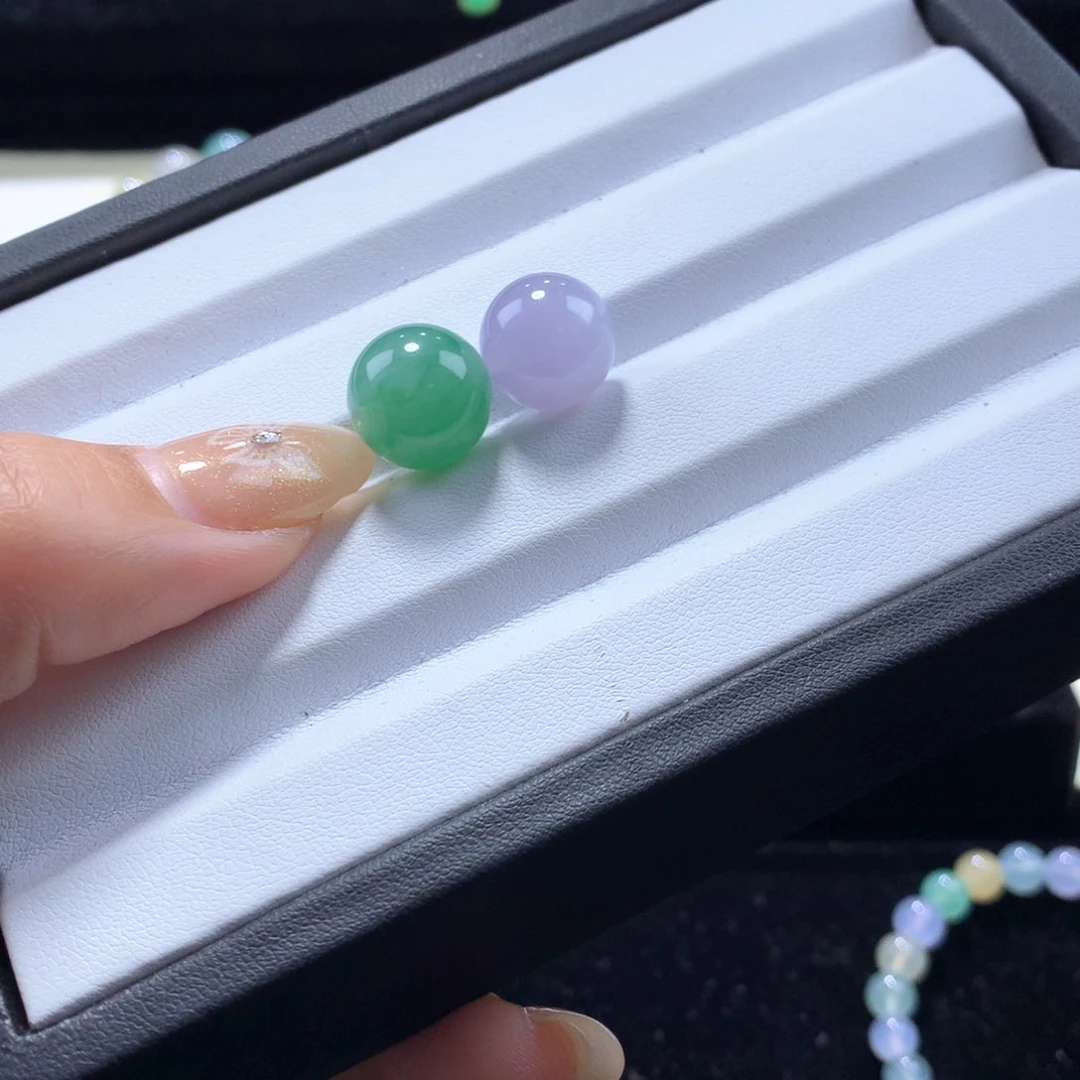 翡翠手链未镶嵌卡12紫绿对珠（其一）