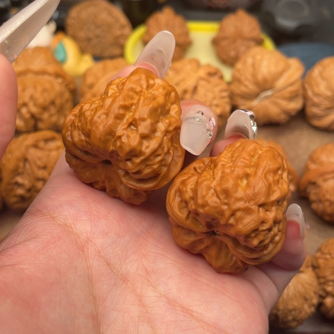 文玩核桃把件延庆水晶蜡皮肌肉蛙41