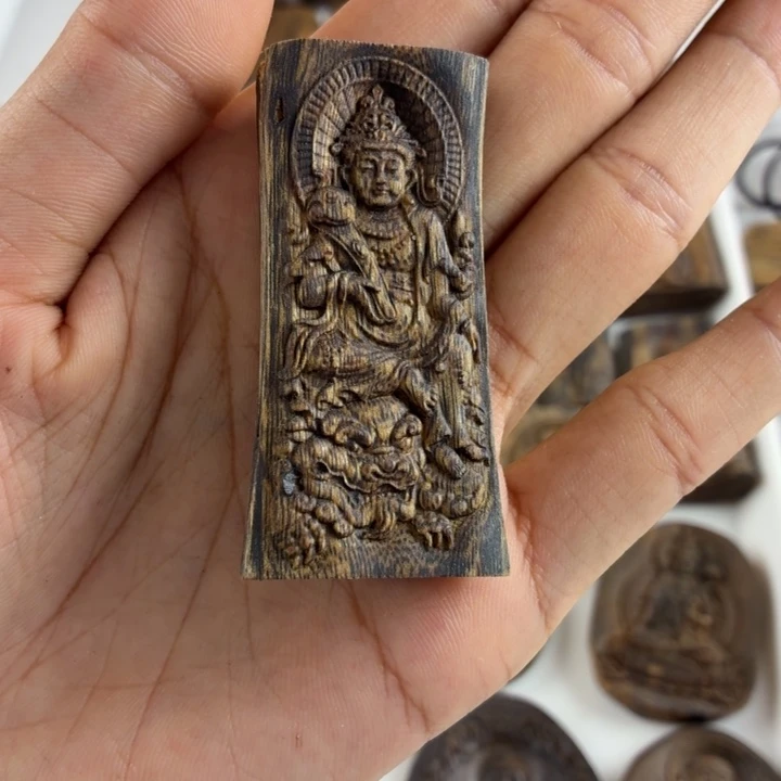 沉香沉香枕文殊菩萨10.5克福利价