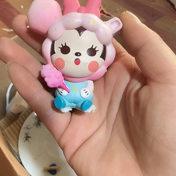 叶***扇子cchhxhdhddbdbdbdb