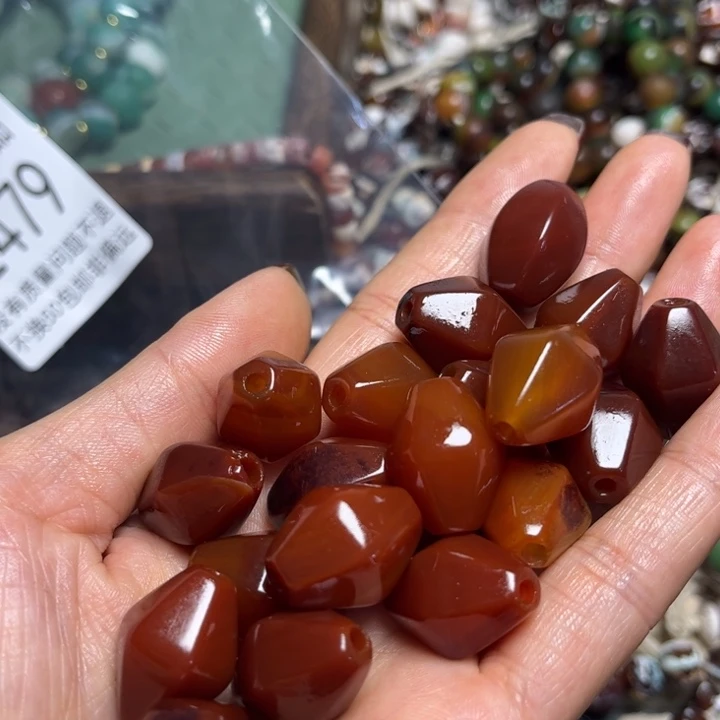 玻璃颈饰2581一个