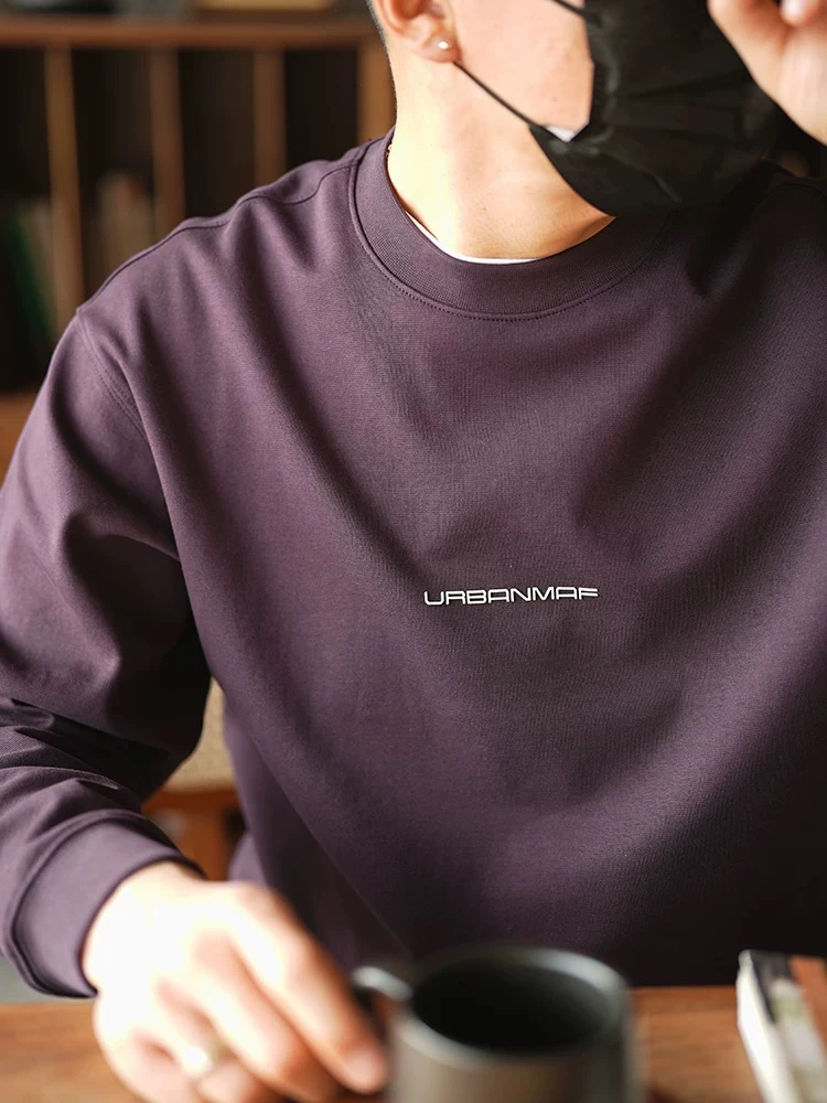 春季新款小英文字母卫衣