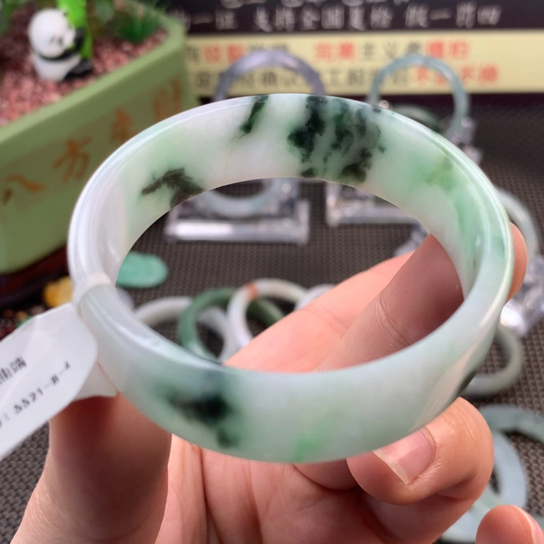 定制翡翠未镶嵌52公主镯