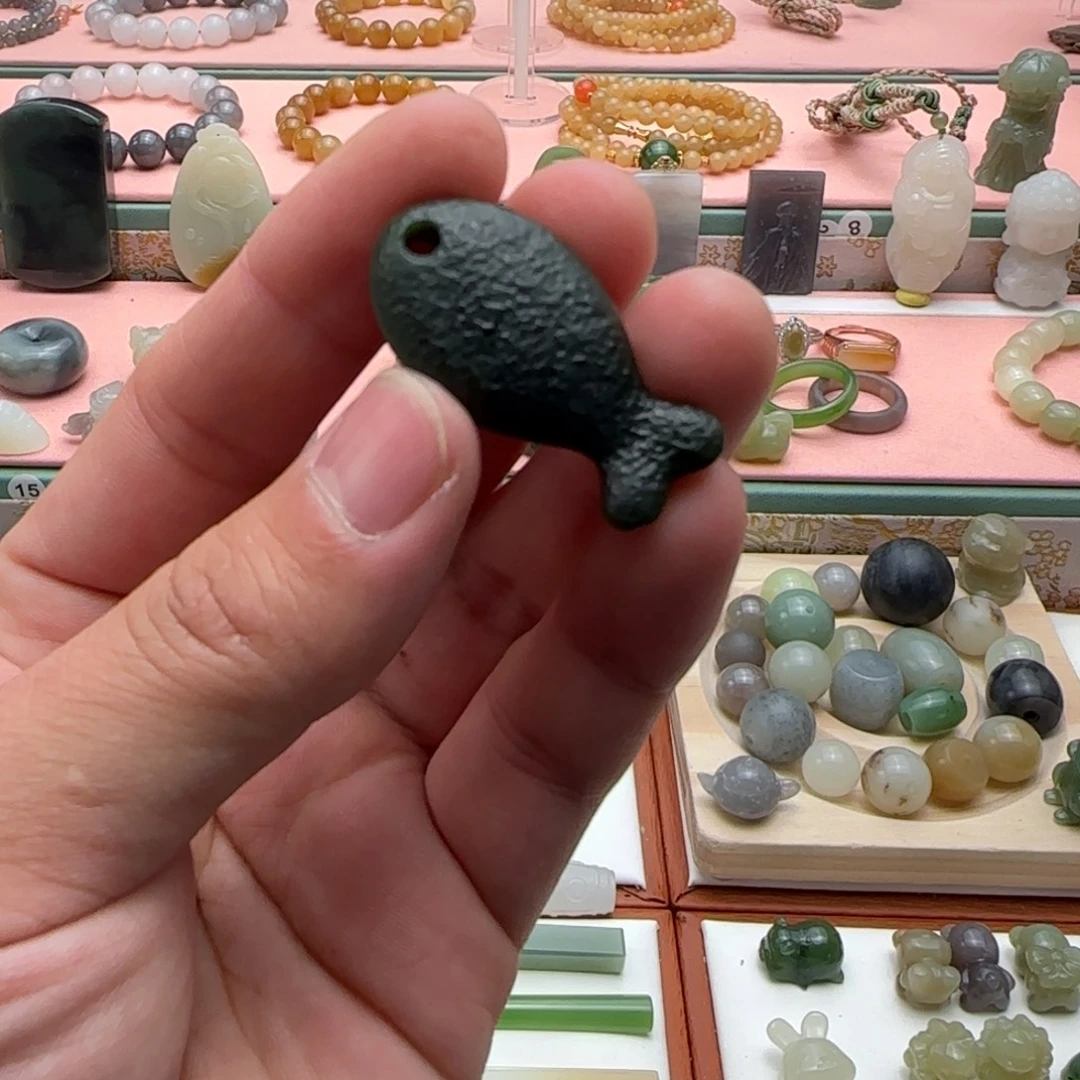 和田玉未镶嵌吊坠(不含链)