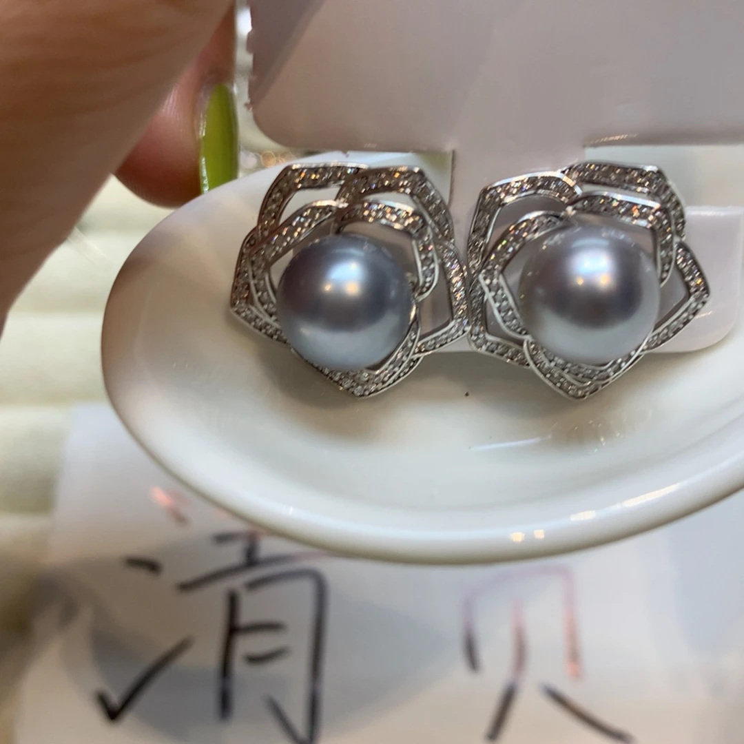 银S925镶嵌海水珍珠耳饰