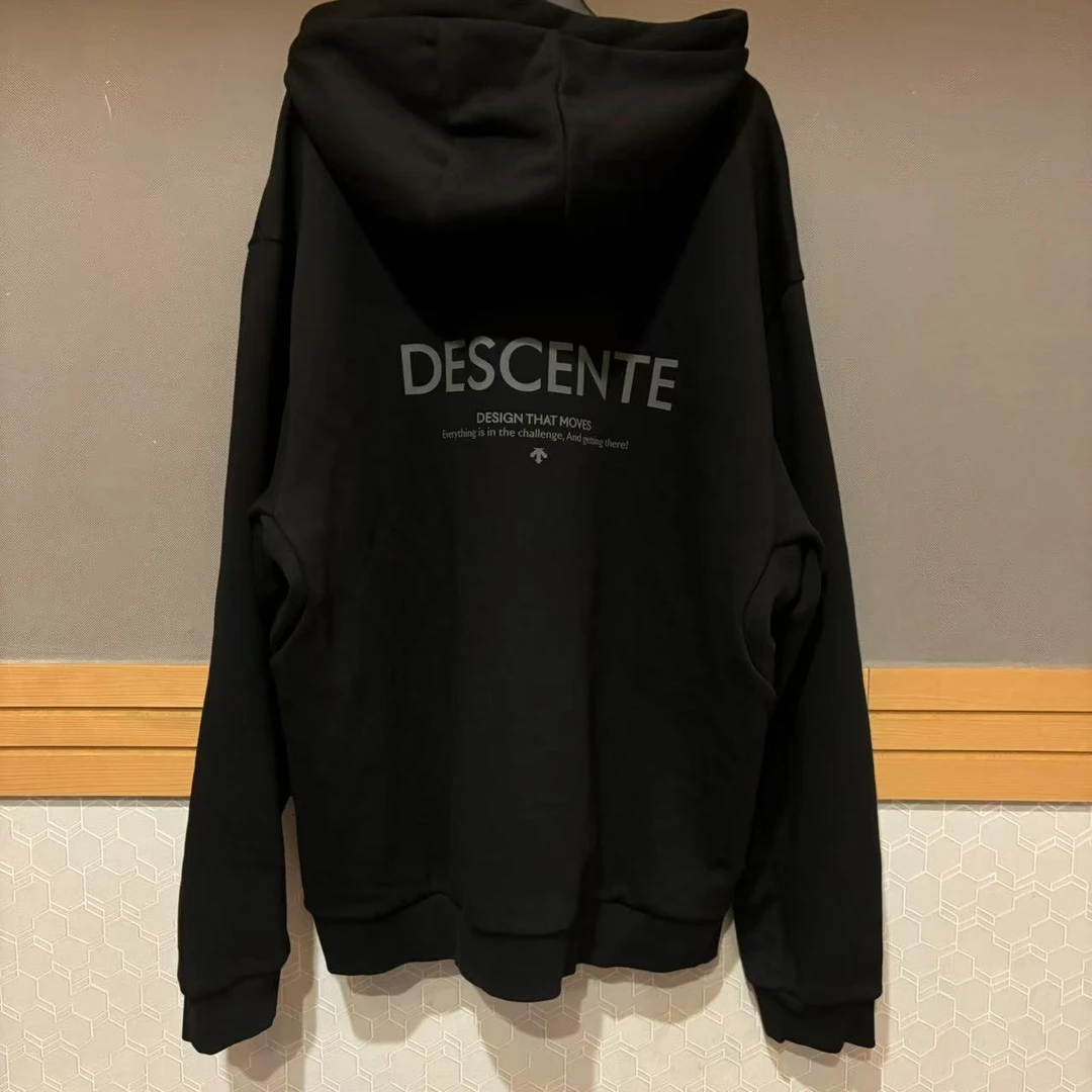 迪桑特DESCENTE黑色加厚连帽拉链开衫卫衣UFT11