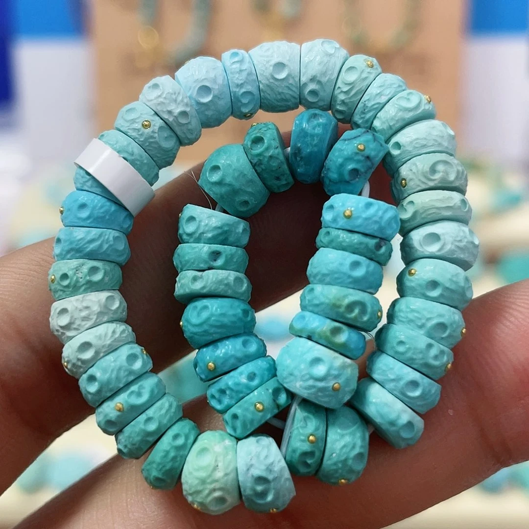 绿松石配饰未镶嵌