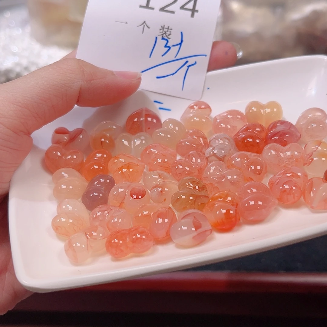 珠宝半成品未镶嵌水晶124 。