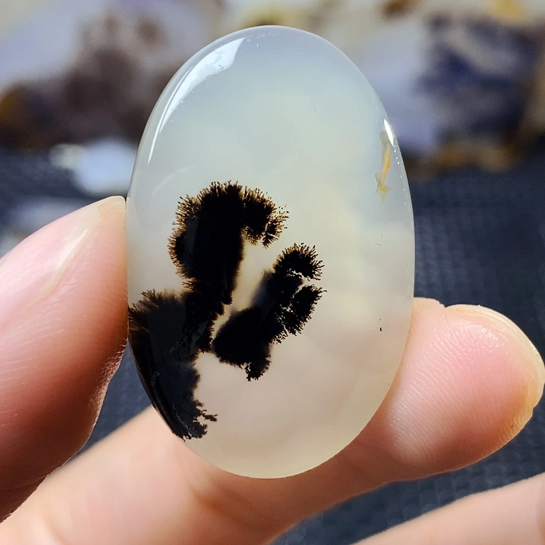 玛瑙/玉髓未镶嵌珠宝半成品