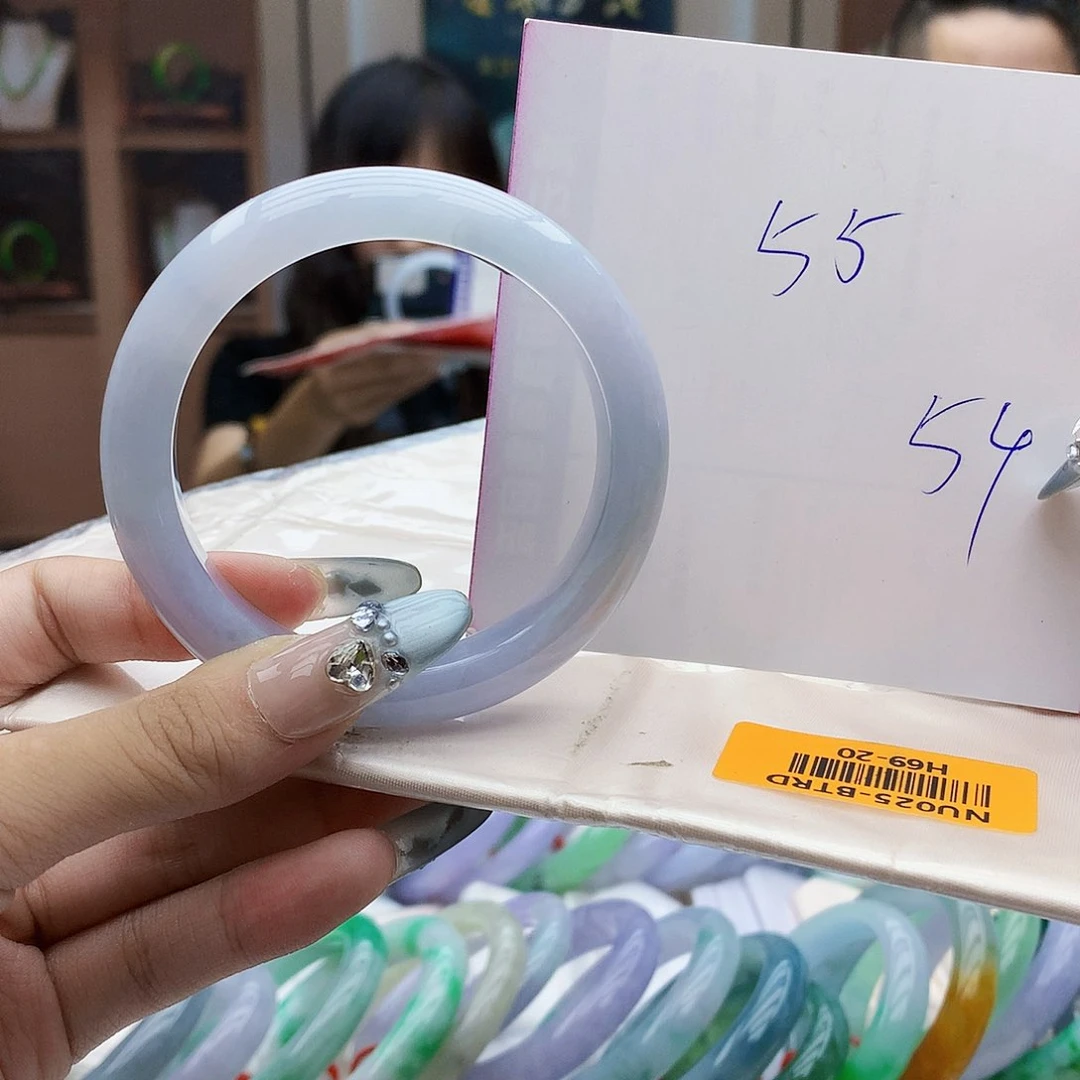 翡翠手镯未镶嵌f