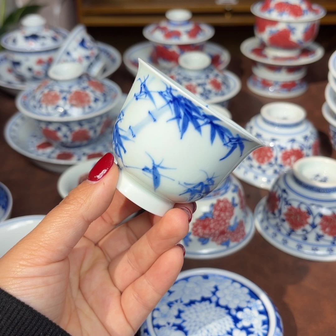 青花手绘竹子铃铛杯