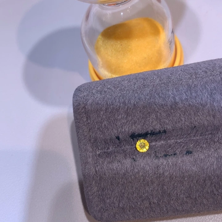 蓝宝石裸石未镶嵌妹*吖0.455克拉