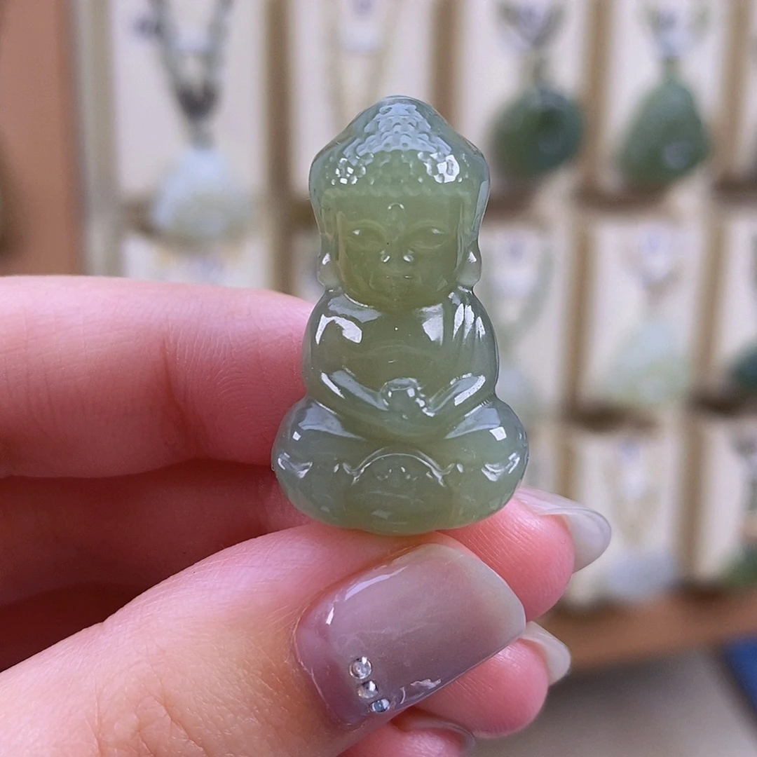 *****和田玉未镶嵌颈饰