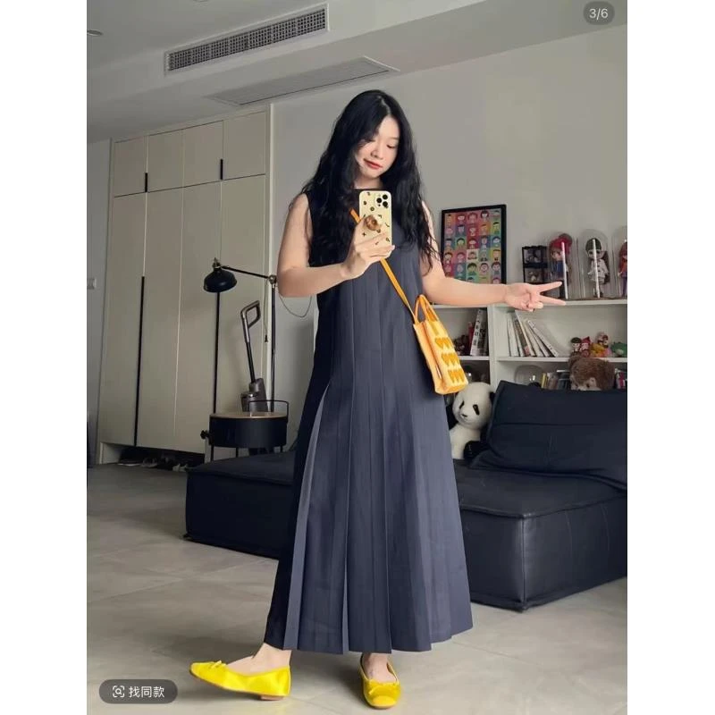 欧货小众设计感褶皱无袖连衣裙女2025夏季新款百搭显瘦气质长裙潮