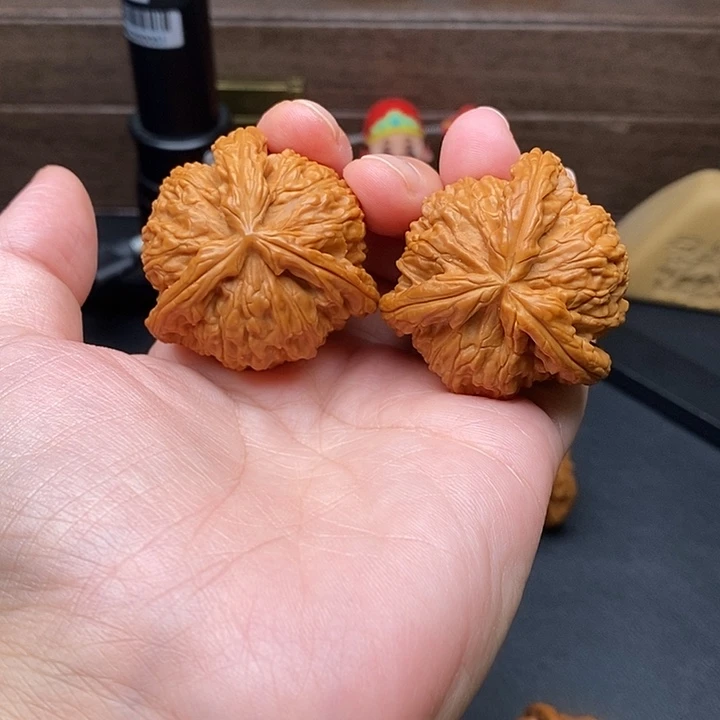 还***哥把件文玩核桃白奔