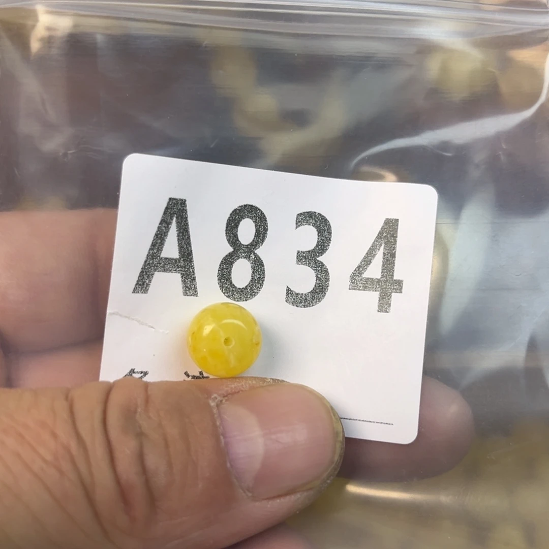 琥珀未镶嵌珠宝奇石微瑕11.3