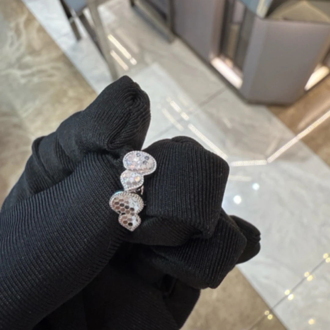 Pt950耳饰（不支持7天无理由）