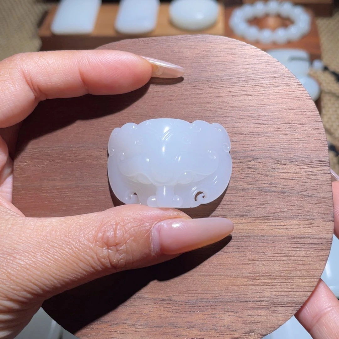 未镶嵌手链和田玉