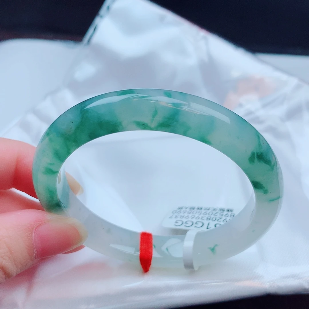 翡翠未镶嵌手镯缅甸天然翡翠A货手镯