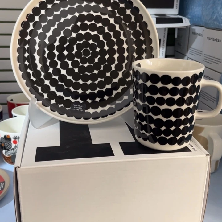 marimekko黑波点250ml马克+20cm盘