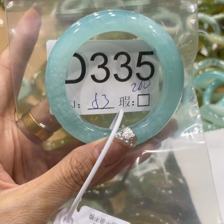 未镶嵌蛇纹石玉手镯糖***爱