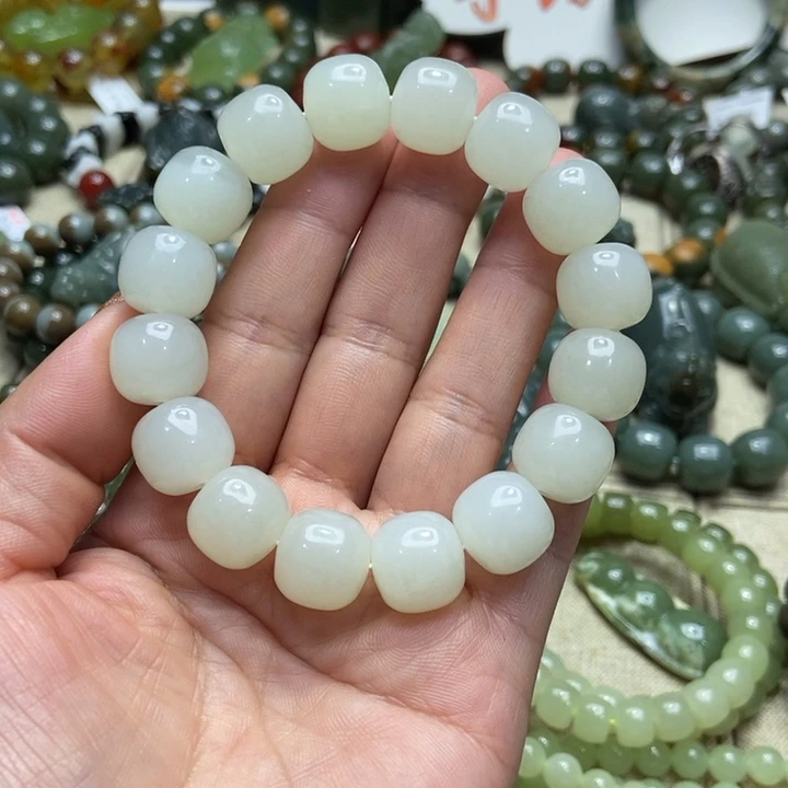 和田玉未镶嵌手链