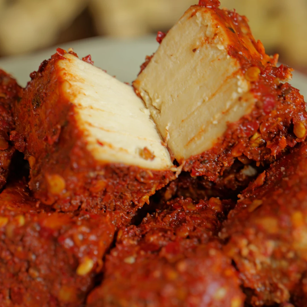 贵州特产.麻辣霉豆腐。豆腐乳.麻辣霉豆腐230克一瓶拍一发3