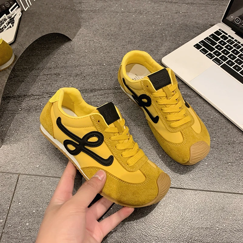 德训鞋女款2025新款春季女鞋子百搭复古轻便舒适阿甘鞋休闲鞋板鞋