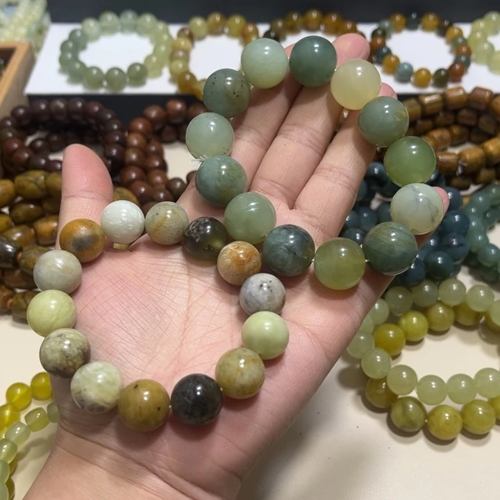 蛇纹石玉未镶嵌手链卡18微瑕大漏