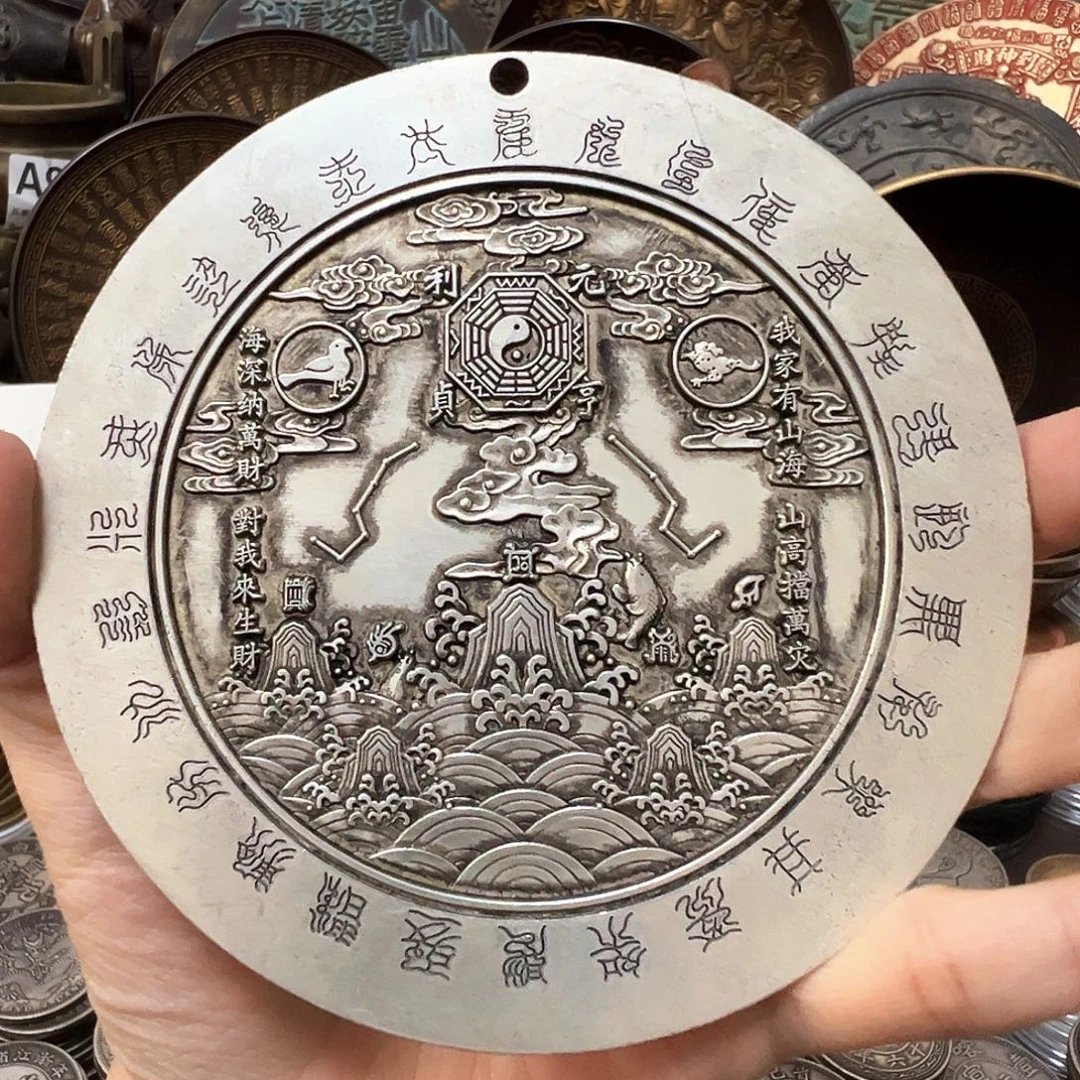 金属复古风格摆件