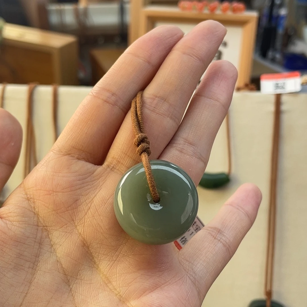 【闪购商品】和田玉未镶嵌颈饰