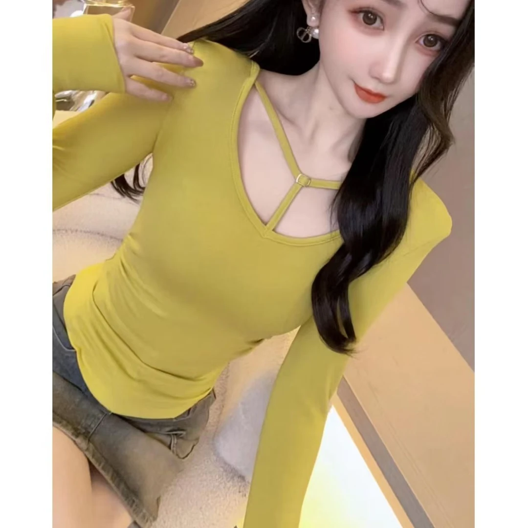 纯欲风辣妹V领长袖T恤女2025春秋新款简约百搭修身显瘦打底衫上衣