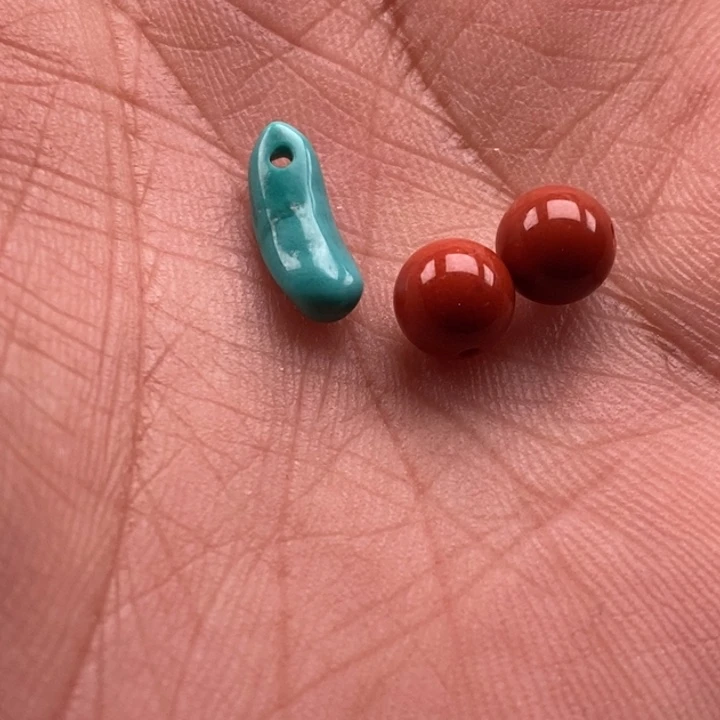 南红玛瑙珠宝半成品未镶嵌梅**子