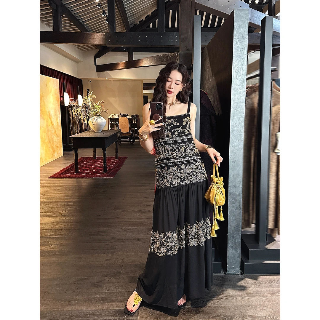 三吉黑花【金银满山】新中式连衣裙2025新款重工国风吊带长裙子潮