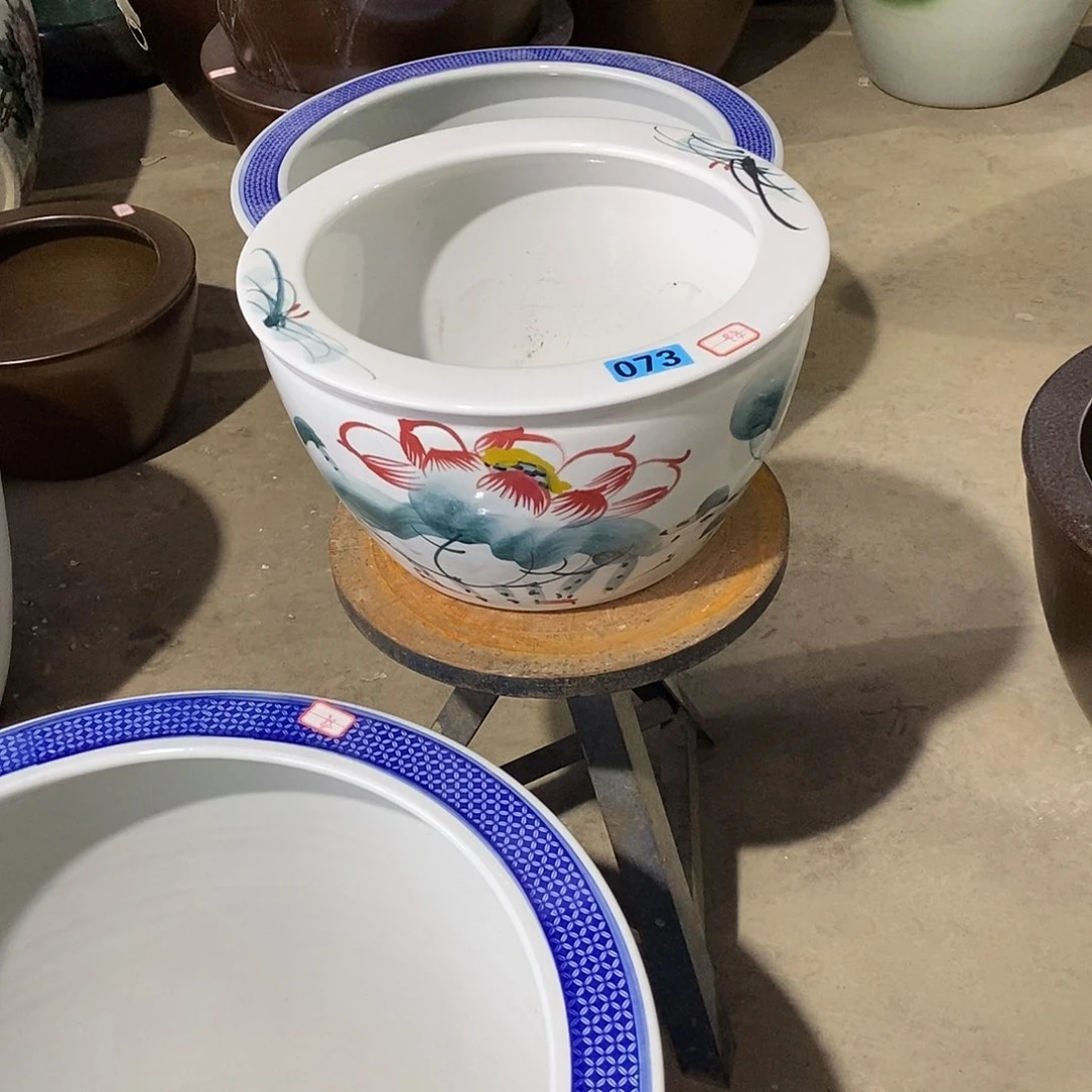 景德镇陶瓷鱼缸艺术