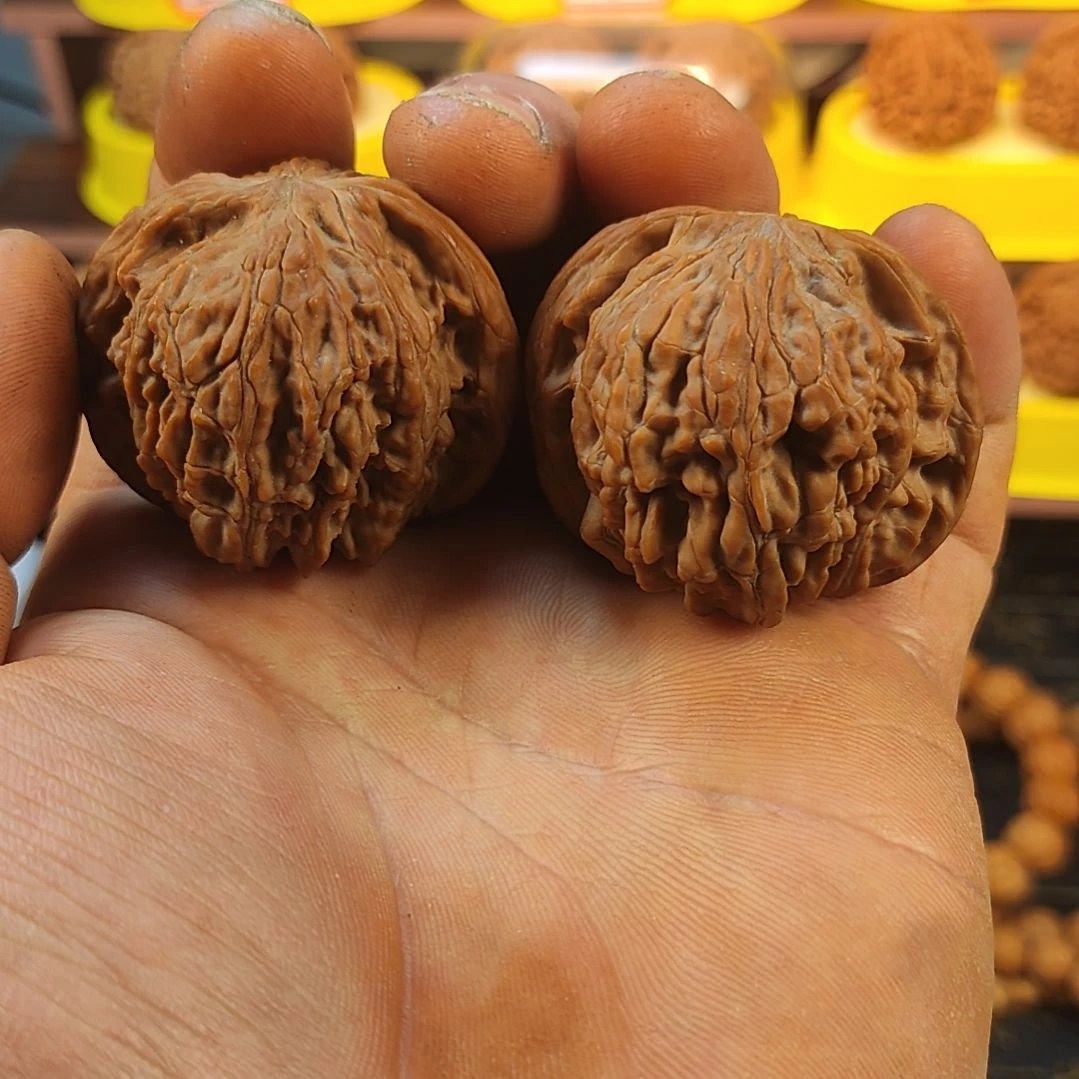 文玩核桃吊坠山地磨43+